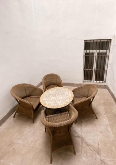 Apartamentos Laurel Logrono Luaran gambar
